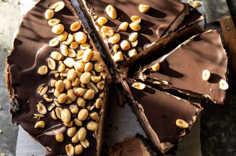 Nonnie’s 6 Ingredient Chocolate Peanut Butter Ice Cream Cake